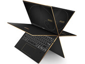 Les nouveaux modèles Summit Flip sont livrés avec le stylet exclusif de MSI. (Source d'image : MSI)