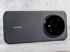 Honor Magic8 Pro (Source de l'image : Daniel Schmidt)