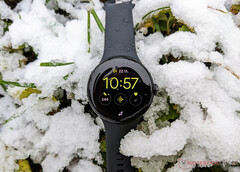 La Pixel Watch restera sous Wear OS 3 pendant encore deux mois. (Source de l&#039;image : Notebookcheck)