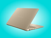 Le Zenbook 14 (UX3480QA) ne pèse que 1,1 kg.
