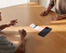L'Anker Soundcore Work (photo) prend en charge la synthèse alimentée par l'IA et peut identifier automatiquement plusieurs haut-parleurs. (Source de l'image : Anker Soundcore)