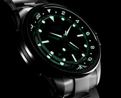 L’Atelier GMT Première M1a réduit le diamètre de la collection GMT à 38 mm, contre les 40 mm du boîtier de la GMT24 M1a.