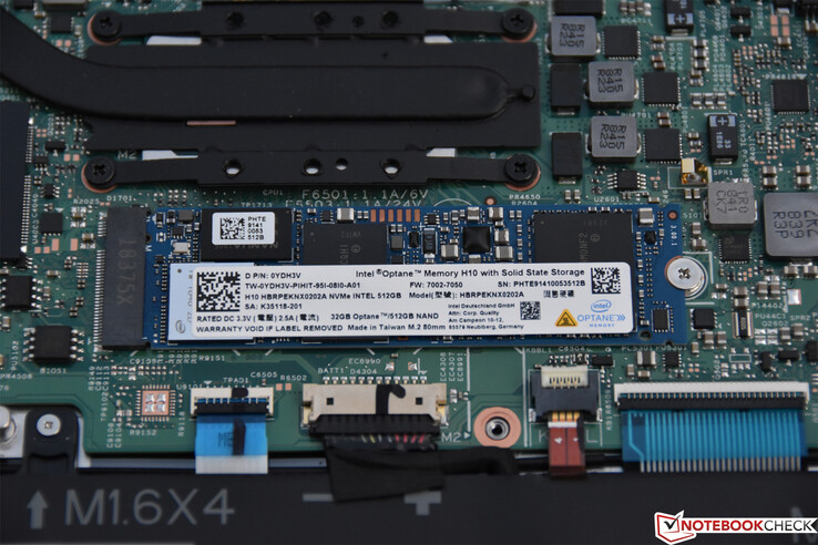 Dell Inspiron 7390 2-en-1 Black Edition - Le SSD NVMe interne.