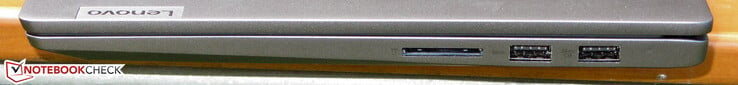 Côté droit : lecteur de carte, 2 USB A 3.2 Gen 1.