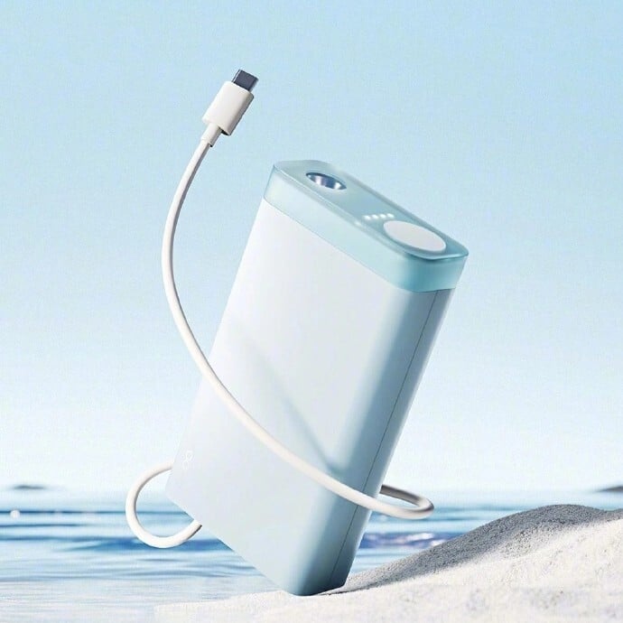 L'Oppo SuperVOOC 45W Super Flash Charge Power Bank 20000. (Source de l'image : Oppo)