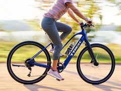 La bicyclette électrique 2023 Trek Dual Sport+ a une vitesse maximale de 32 km/h. (Image source : Trek)
