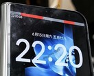Le Xiaomi Mix Fold 5, plus compact et plus large, semble apparaître sur une première photo prise lors d'un essai pratique, sous HyperOS 4.