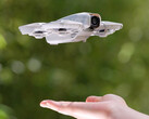 Le DJI Neo sera suffisamment petit pour décoller d'une main. (Source de l'image : @JasperEllens)