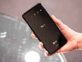Le V50 ThinQ a bénéficié de plus de trois ans de support logiciel. (Image source : Deep Specs)