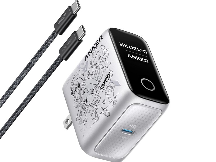 Le chargeur est livré avec un câble USB-C vers USB-C de 5ft et 240W