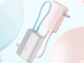 Le CP13 de Cuktech peut servir de banque d'énergie et de chargeur portable (Image source : Cuktech)