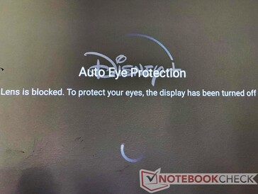 La protection automatique des yeux fonctionne raisonnablement bien, mais il y a suffisamment de retard pour que les parents gardent les enfants à distance.