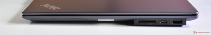 Exemples corrects : lecteur de carte SD, Thunderbolt 4, USB-A 3.2 Gen 2