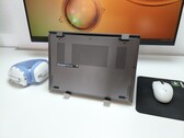 Le Prestige 13 AI+ équipé d'un processeur Core Ultra a du mal à rivaliser avec le ZenBook A14 doté d'une puce Snapdragon.