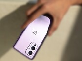 OnePlus pourrait ne pas apprécier toutes les réponses à son défi de légende OnePlus 9. (Image source : OnePlus - édité)