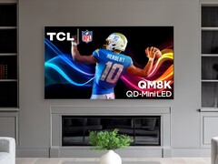 Le téléviseur TCL QM8K (photo) est désormais disponible aux États-Unis. (Source de l'image : TCL)