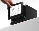 Jsaux a dévoilé deux nouvelles façades pour la Steam Machine. L'écran à encre électronique présenté ici dispose d'un affichage de 5,83 pouces.