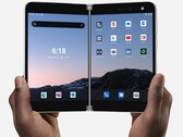 Le Surface Duo peut déjà être obtenu à un prix réduit de 200 dollars US six semaines seulement après son lancement. (Image : Microsoft)