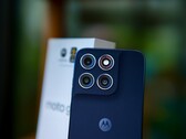 Le système d'appareil photo du Moto G87 n'est pas entièrement convaincant malgré l'IA.