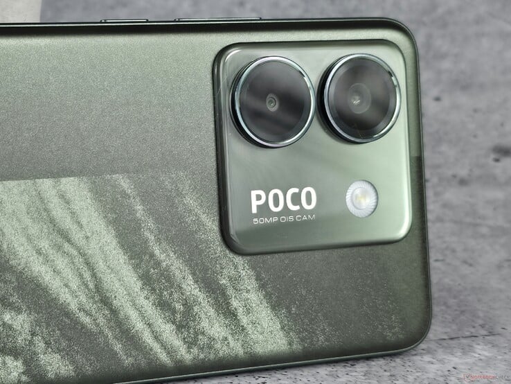 Poco M7 Pro 5G test smartphone Image source : Marcus Herbrich