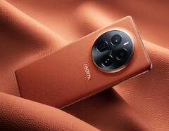 Le Realme GT5 Pro est livré avec une mémoire pouvant aller jusqu'à 1 To. (Image : Realme)