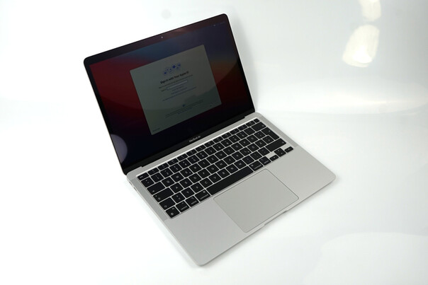 Le MacBook Air basé sur le M1 fêtera son troisième anniversaire en novembre (Source : Notebookcheck)