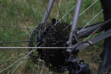 Un moteur de moyeu Mahle X30 est utilisé.