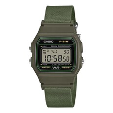 Montre numérique Casio F-91WF-1A avec un boîtier vert olive et un bracelet en tissu tressé assorti.