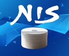 Logo de NIS America affiché au-dessus de disques PS5 vierges