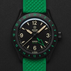 La montre Nezumi Aviera est équipée d'un mouvement GMT automatique de calibre 9075 de Miyota (Image source : Nezumi Studios)