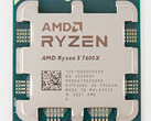 El Ryzen 5 7600X tiene 6 núcleos y 12 hilos. (Fuente: Notebookcheck)