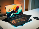 Test du Lenovo Legion 9 16IRX9 (Legion 9i) : RTX 4090 gamer haut-de-gamme ?