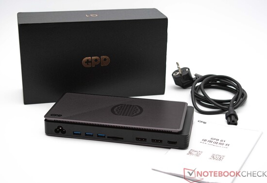 La station d'accueil graphique G1 de GPD reste plutôt maladroite et onéreuse - mais une marque de l'envergure et de l'élan de MSI pourrait voir un intérêt beaucoup plus grand dans un produit plus soigné. (Image : Notebookcheck)