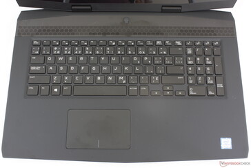 L'organisation du clavier de l'Alienware m17 a très largement été modifiée, pour plus ressembler à celle d'un Ultrabook.