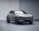 Alors que le SUV électrique Polestar 3 a déjà été officiellement révélé sous la forme d'un prototype camouflé, un graphiste talentueux a maintenant supprimé ces motifs trompeurs (Image : Polestar)