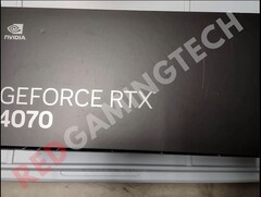 GeForce La RTX 4070 pourrait avoir un TDP de 250 W. (Source : RedGamingTech)