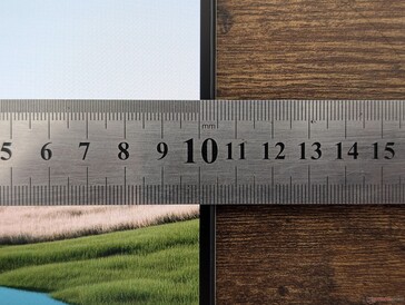 Encadrements latéraux étroits