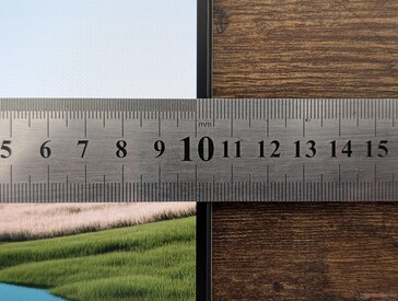 Encadrements latéraux étroits