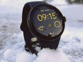 La Pixel Watch 2 reçoit une nouvelle mise à jour. (Source de l'image : Benedikt Winkel)