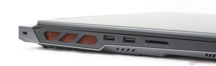 À gauche : verrou Kensington, 2x USB-A 3.2 Gen. 1, lecteur de carte SD