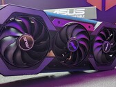 Le concept de carte RTX 40 d'ASUS est basé sur un GPU RTX 4070. (Source : ASUS/Wccftech)