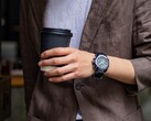 Casio a lancé les montres de la série MTG-B4000 (MTG-B4000B-1A2 en photo) en Europe. (Source de l'image : Casio)