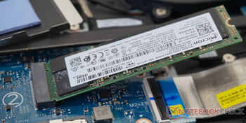 Espace pour un second SSD également avec refroidissement inclus