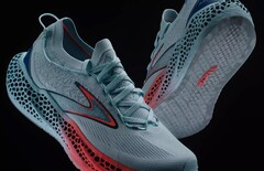 Les nouvelles chaussures de course Brooks Exhilarate BlueLine (Image Source : HP)