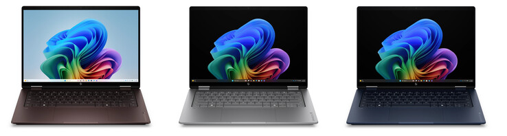 HP réserve Deep Espresso aux modèles AMD et Meteor Silver aux modèles Intel, de gauche à droite.