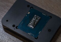 L&#039;Intel i9-14900KS devrait être lancé le 14 mars, à un prix d&#039;environ 740 dollars (Source : Pakhtunov via Overclock.net)