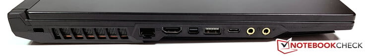 Côté gauche : verrou de sécurité Kensington, RJ45, HDMI 2.0, mini DisplayPort 1.2, USB A 3.1 Gen.2, USB C 3.1 Gen.2, écouteurs 3,5 mm, micro 3,5 mm.