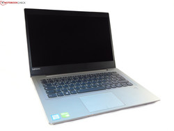 Test: Lenovo IdeaPad 520s-14IKB, exemplaire de test fourni par campuspoint.