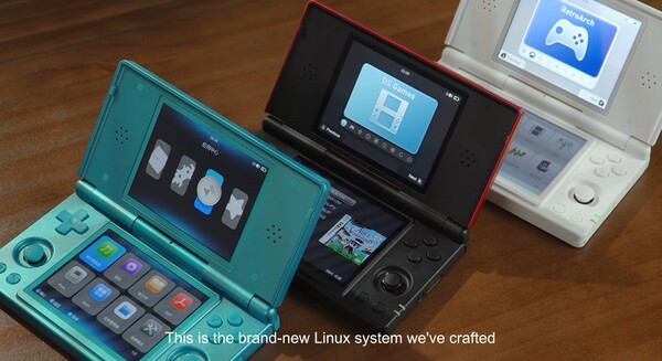 Le système d'exploitation Linux Anbernic RG DS comporte trois thèmes.