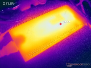 L'adaptateur secteur atteint plus de 47°C après de longues périodes de jeu